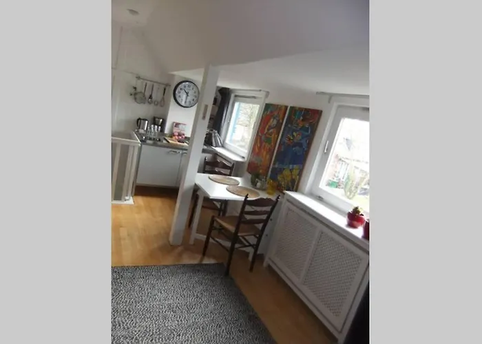 Stadtferienwohnung 鲁纳